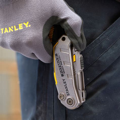 stanley fatmax folding tool